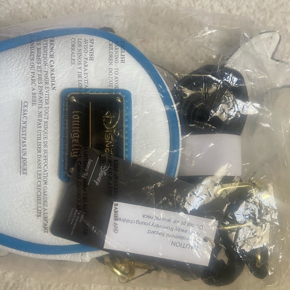 RARE Loungefly donald duck crossbody bag NWT (sold out everywhere) - Picture 3 of 7